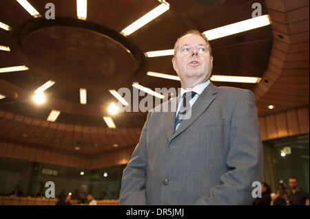 19. Januar 2009 - Brüssel, Belgien - Deutschlands Finanzminister PEER STEINBRÜCK zum Jahresbeginn eine Eurozone Finance Minister in Brüssel (Credit-Bild: © Wiktor Dabkowski/ZUMA drücken) Stockfoto