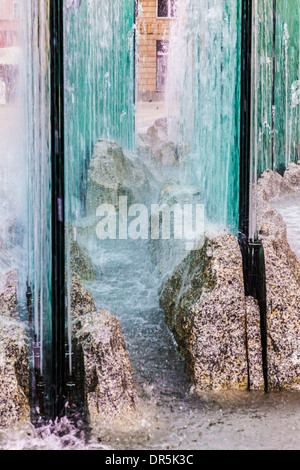 Nahaufnahme Detail auf den modernen Brunnen auf der Breslauer Altstadt Marktplatz oder Rynek. Stockfoto