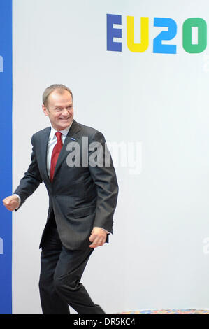 19. März 2009 - Brüssel, Belgien - der polnische Premierminister DONALD TUSK vor dem Gipfeltreffen der Europäischen Union. (Kredit-Bild: © Wiktor Dabkowski/ZUMA Press) Stockfoto