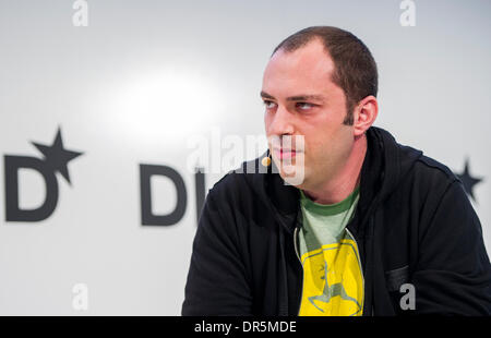 München, Deutschland. 20. Januar 2014. Jan Koum, Gründer der Messaging-Dienst WhatsApp, spricht bei der Digital Life Design Conference in München, 20. Januar 2014. Foto: Marc Müller/Dpa/Alamy Live News Stockfoto