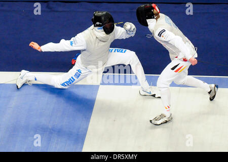 Paris, Frankreich. 18. Januar 2014. Internationalen Fechten Champioinships für Männer. Andrea Cassara (Ita) vs. Peter Joppich (Ger) Halbfinale Credit: Action Plus Sport/Alamy Live News Stockfoto