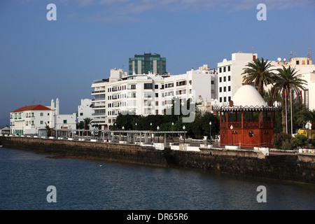 Gran Hotel, das einzige High-Rise Gebäude in Arrecife, Lanzarote, Kanarische Inseln, Kanaren, Spanien Stockfoto