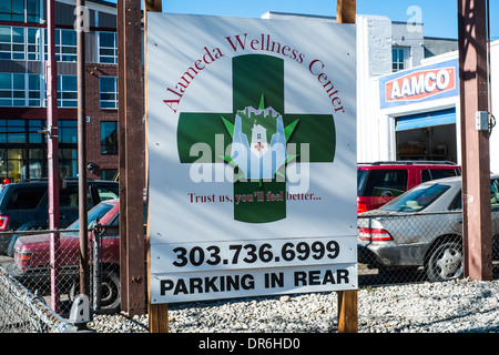 Alameda-Wellness-Center medizinisches Marihuanaapotheke. Denver, Colorado Stockfoto