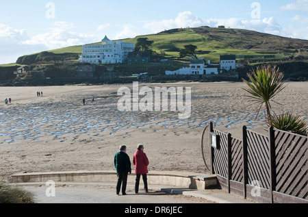 Burgh Island gesehen über den Strand bei Ebbe am Bigbury am Meer South Devon England UK Stockfoto