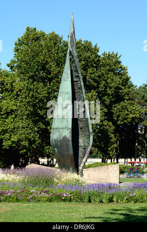 Margaret Insel Budapest Ungarn Centenary Denkmal für die Vereinigung der Pest-Buda Stockfoto