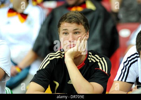 Deutsche Fan enttäuscht in der Menge nach Deutschland Italien 2-1 Euro 2012 Fußball-Turnier - Deutschland / Italien - Semi Final - Match Warschau, Polen - 28.06.12 verloren Stockfoto