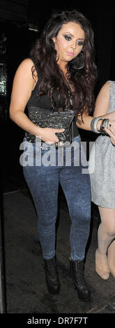 Jesy Nelson von Girl-Group Little Mix Rose Club verlassen. London, England - 15.06.12 Stockfoto