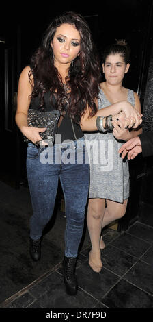 Jesy Nelson von Girl-Group Little Mix Rose Club verlassen. London, England - 15.06.12 Stockfoto