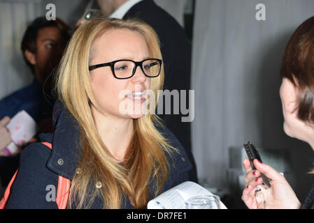 London, UK: Lauren Aikman betreut die MediaSKIN NTA Gifting Lounge im Penthouse, 1 Leicester Square in London, 20. Januar 2014 Credit: siehe Li/Alamy Live News Stockfoto