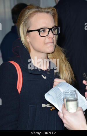 London, UK: Lauren Aikman betreut die MediaSKIN NTA Gifting Lounge im Penthouse, 1 Leicester Square in London, 20. Januar 2014 Credit: siehe Li/Alamy Live News Stockfoto