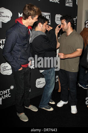 Gabriel Mann, Jason Biggs, David Krumholtz Montblanc präsentiert "The 24 Hour Plays: Los Angeles, ein Vorteil für Urban Arts Partnership nach Party im The Shore Hotel Santa Monica, Kalifornien - 16.06.12 Stockfoto