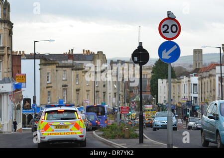 Bristol, UK. 21. Januar 2014. 20 km/h Geschwindigkeitsbegrenzung die durchsetzbar sind in Kraft getreten heute Morgen in der Stadt Bristol. Bildnachweis: Robert Timoney/Alamy Live-Nachrichten Stockfoto