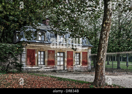 Ferienhaus in den Gärten des Schlosses von Versailles Frankreich Stockfoto