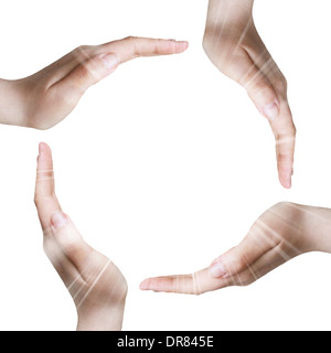 Konzeptionelle Symbol der vier menschliche Hände machen einen Kreis auf weiß Stockfoto