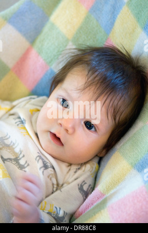 Fast drei Monate altes Baby Boy Stockfoto