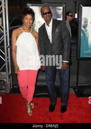 Angela Bassett, Courtney B. Vance 2012 Film Festival - "Middle Of Nowhere" Premiere am Regal Kinos L.A. Live Los Angeles, Kalifornien - 20.06.12 Stockfoto