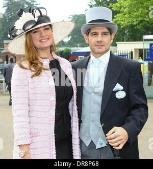 Karen Brady und ihr Ehemann Paul Peschisolido Royal Ascot in Ascot Racecourse - Ladies Day, Tag 3 Berkshire, England - 20.06.12 Stockfoto