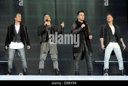 Westlife (Kian Egan, Shane Filan, Mark Feehily, Nicky Byrne) Westlife spielen ihre vorletzte Konzert im Croke Park in wo: Dublin, Irland: 22. Juni 2012 Stockfoto