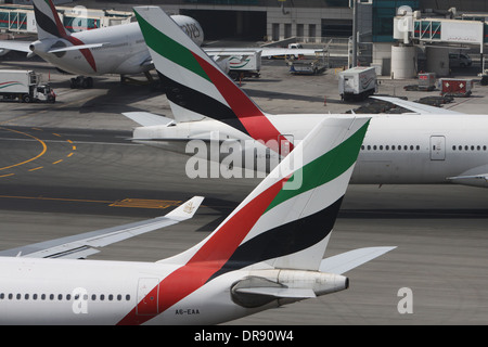 Emirates Airlines auf ihrem Heimatflughafen Dubai Stockfoto