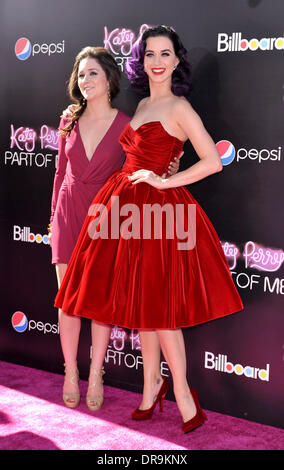 Shannon Woodward, Katy Perry Los Angeles-premiere von "Katy Perry: ein Teil von mir" statt in The Grauman Chinese Theatre - Ankünfte Los Angeles, Kalifornien - 26.06.12 Stockfoto