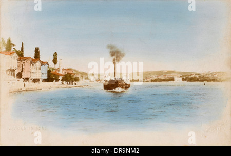 Dampf-Fähre am Bosporus Stockfoto