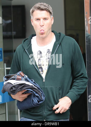 Dan Lobb außerhalb der ITV Studios London, England - 27.06.12 Stockfoto