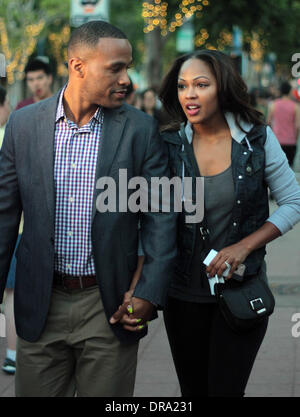 Meagan Good und Ehemann DeVon Franklin Los Angeles Premiere von "The Amazing Spider-Man" im Regency Village Theatre - außerhalb Ankünfte Westwood, Kalifornien - 28.06.2012 statt Featuring: Meagan Good und Ehemann DeVon Franklin bei: 28. Juni 2012 Stockfoto