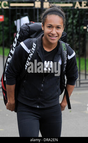 Heather Watson Ankunft im All England Club Training Wimbledon, England - 29.06.12 Stockfoto