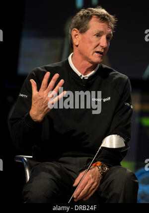 Orlando, Florida, USA. 22. Januar 2014. Lehre groß HANK HANEY ist während der PGA Merchandise Show im Orange County Convention Center interviewt. Mit über 1 Million Quadratfuß Ausstellung dient Raum und 41.000 Teilnehmer aus allen 50 US-Bundesstaaten und 74 Ländern, die Show als globale Plattform für Profis, Branchenführer der PGA, Hersteller und Golf-Organisationen, Unternehmen, Beteiligung und Interesse am Golfsport zu wachsen. Bildnachweis: Brian Cahn/ZUMAPRESS.com/Alamy Live-Nachrichten Stockfoto