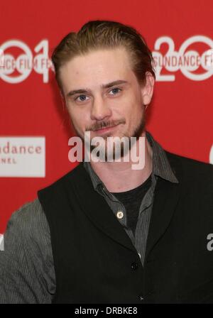 Park City, UT, USA. 22. Januar 2014. Boyd Holbrook im Ankunftsbereich für kleine Unfälle Premiere beim Sundance Film Festival 2014, The Eccles Theatre, Park City, UT 22. Januar 2014. Bildnachweis: James Atoa/Everett Collection/Alamy Live-Nachrichten Stockfoto