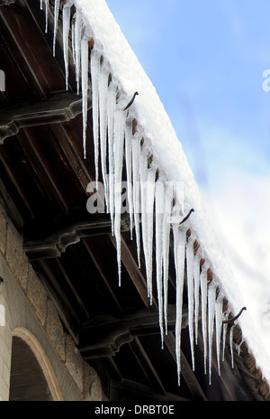 Schnee in Valldemossa. Ein Dorf in der Serra de Tramuntana im Norden von Mallorca. Stockfoto