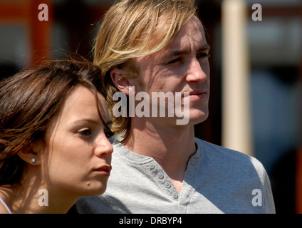 Der britische Schauspieler Tom Felton und seiner Freundin Jade Olivia in 2009, während eines Urlaubs auf Mallorca. Stockfoto