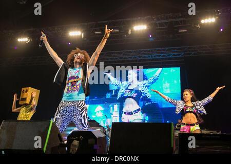 Redfoo von LMFAO, die live auf der Bühne beim Festival Optimus Alive - Tag1 am Passeio Maritimo Alges Lissabon, Portugal - 13.07.12 Stockfoto