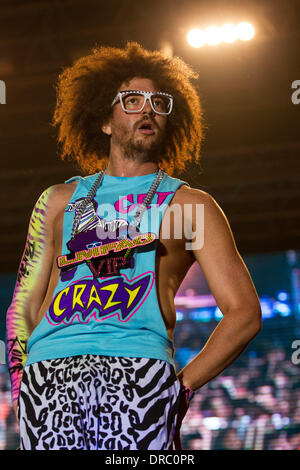 Redfoo von LMFAO, die live auf der Bühne beim Festival Optimus Alive - Tag1 am Passeio Maritimo Alges Lissabon, Portugal - 13.07.12 Stockfoto