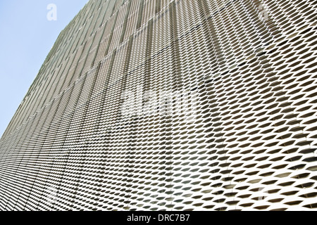 Nahaufnahme eines strukturierten Wand auf moderne Gebäude Stockfoto
