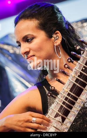 Anoushka Shankar im Jazz A Juan Festival Nice, Frankreich - 15.07.12 durchführen Stockfoto