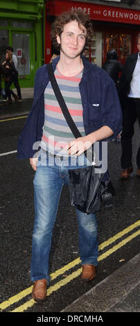 Tom Scurr, bei Shrek The Musical Theatre Royal Drury Lane. London, England - 18.07.12 Stockfoto