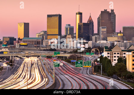 Atlanta, Georgia, USA Rush Dämmerstunde. Stockfoto