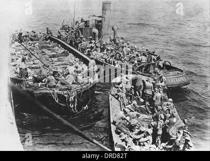 Verwundeten Transport WWI Stockfoto