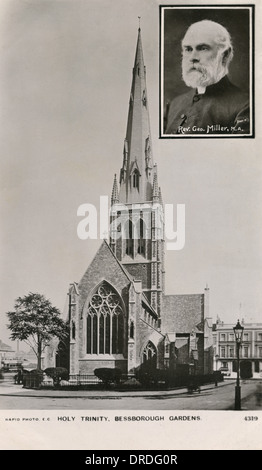 Holy Trinity Church, Bessborough Gärten Stockfoto