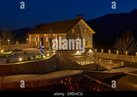 Nachtaufnahme Hotel Deutsch Mühle Bolnisi, Kvemo Kartli, Georgien Stockfoto