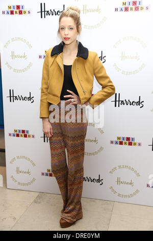 Peaches Geldof Harrods Spielzeug Königreich VIP Launch party - Ankünfte London, England - 22.07.12 Credit: WENN.com Featuring: Peaches Geldof wo: London, Vereinigtes Königreich bei: 22. Juli 2012 Stockfoto