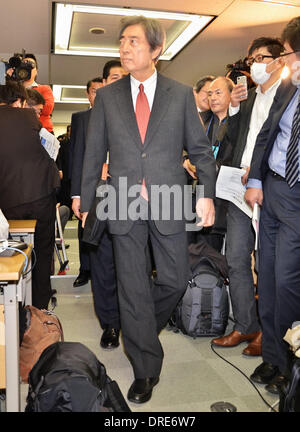 Tokio, Japan. 22. Januar 2014. Japans ehemaliger Premierminister Morihiro Hosokawa kommt an das Tokyo Weltstädtische Regierungsbüro für seine Pressekonferenz zur Tokyo Gouverneur Wahl in Tokio, Japan, am 22. Januar 2014. Bildnachweis: AFLO/Alamy Live-Nachrichten Stockfoto