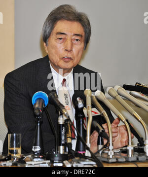 Tokio, Japan. 22. Januar 2014. Japans ehemaliger Premierminister Morihiro Hosokawa besucht eine Pressekonferenz in Tokio, Japan, am 22. Januar 2014. Bildnachweis: AFLO/Alamy Live-Nachrichten Stockfoto
