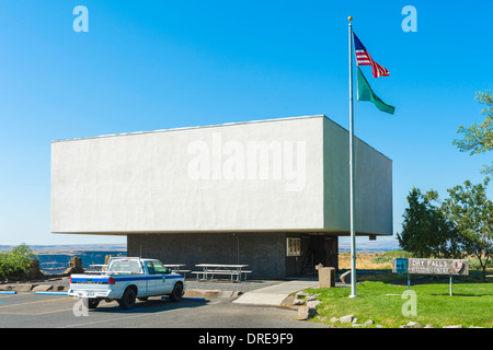 Interpretive Visitor Center im Dry Falls State Park, zentrale Washington State, USA. Stockfoto