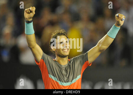 Melbourne, Australien. 24. Januar 2014. Rafael Nadal aus Spanien feiert seinen Sieg am Tag zwölf der Australian Open aus Melbourne Park. Bildnachweis: Aktion Plus Sport/Alamy Live-Nachrichten Stockfoto