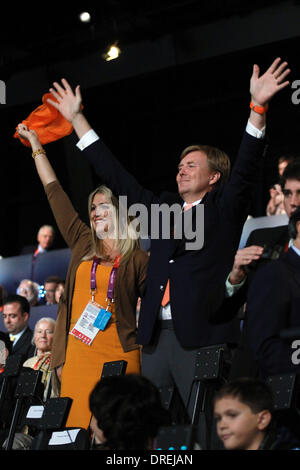 Prinzessin Maxima der Niederlande und Kronprinz Willem-Alexander, bei der feierlichen Eröffnung der London 2012 Olympische Spiele im Olympiastadion London, England - 27.07.12 Stockfoto