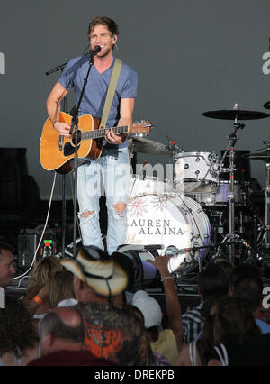 Canaan-Smith, die live während der "In Ihren Händen" tour im Cruzan Amphitheater West Palm Beach, Florida - 29.07.12 Stockfoto