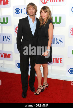 Eric Christian Olsen und Sarah Wright CBS Showtime-CW-Sommer 2012-Presse-Tour im Beverly Hilton Hotel - Ankunft Los Angeles, Kalifornien - 29.07.12 Stockfoto