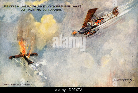 Britisches Flugzeug (Vickers Doppeldecker) Angriff auf eine Taube Stockfoto